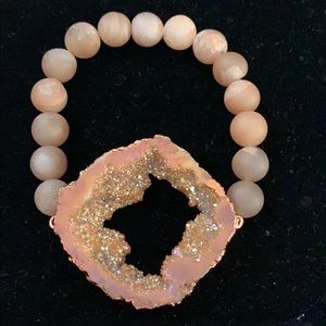 Pink/Peach Druzy Agate Stretch Bracelet